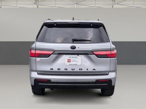 2024 Toyota Sequoia Platinum