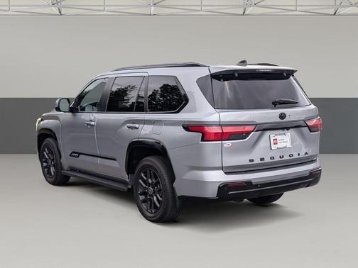 2024 Toyota Sequoia Platinum