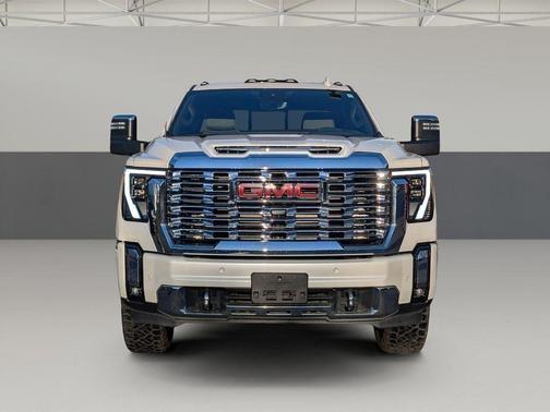 2024 GMC Sierra 2500 Denali