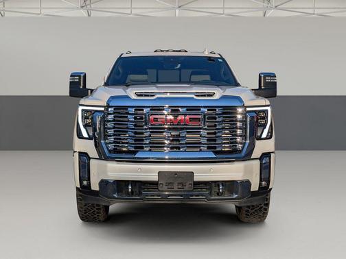 2024 GMC Sierra 2500 Denali