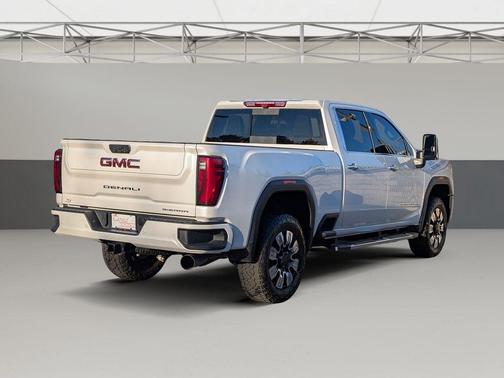 2024 GMC Sierra 2500 Denali