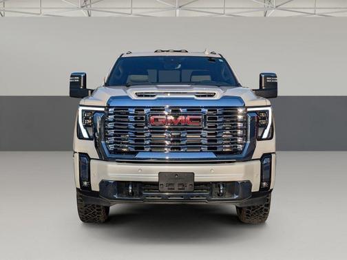 2024 GMC Sierra 2500 Denali