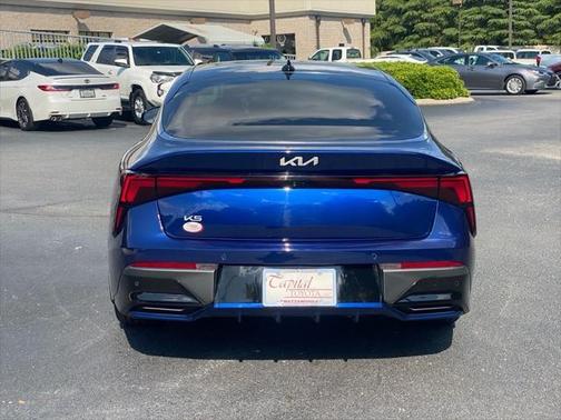 2025 Kia K5 EX