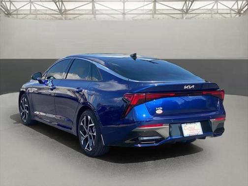 2025 Kia K5 EX