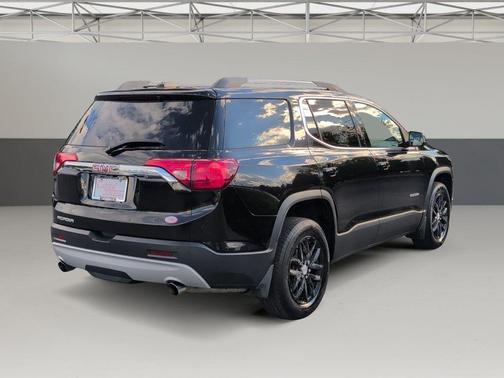 2018 GMC Acadia SLT-1