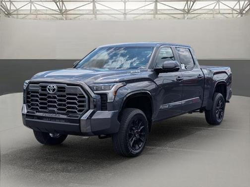 2025 Toyota Tundra Hybrid Platinum