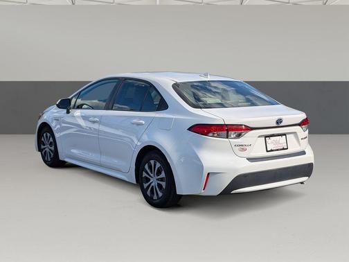 2020 Toyota Corolla Hybrid LE