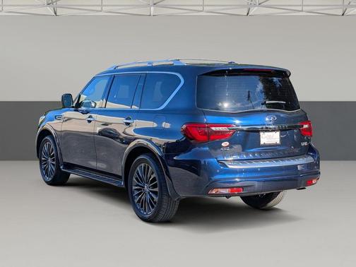2024 INFINITI QX80 SENSORY AWD