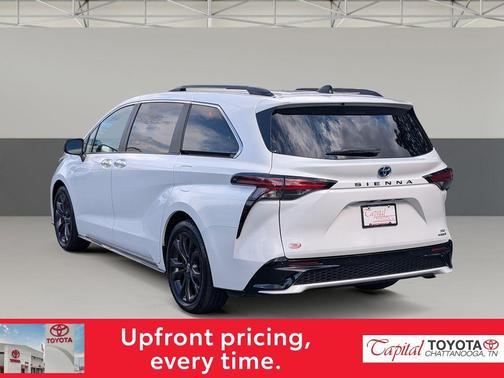 Ice 2023 Toyota Sienna XSE 7 Passenger