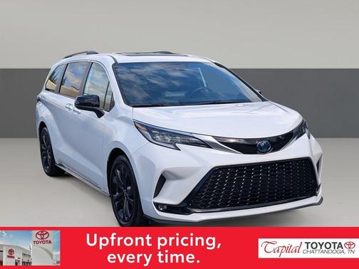 Ice 2023 Toyota Sienna XSE 7 Passenger