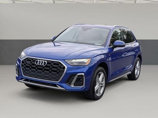2022 Audi Q5 e 55 S line Premium Plus