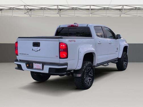 2017 Chevrolet Colorado LT