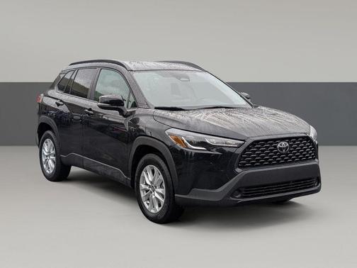 2025 Toyota Corolla Cross LE