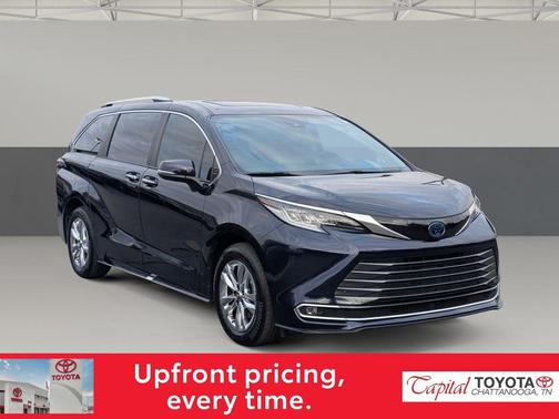 2023 Toyota Sienna Limited