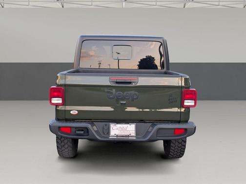 2023 Jeep Gladiator Willys 4x4