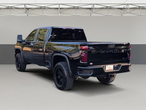 2024 Chevrolet Silverado 2500 Custom