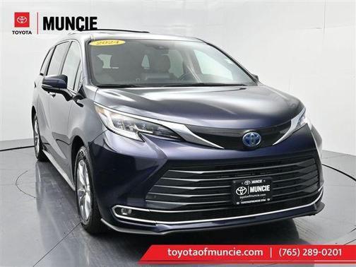 2024 Toyota Sienna Limited