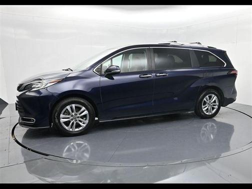 2024 Toyota Sienna Limited