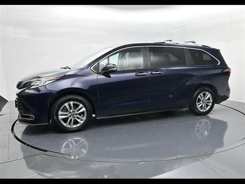 2024 Toyota Sienna Limited