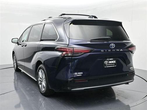 2024 Toyota Sienna Limited