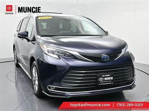 2024 Toyota Sienna Limited