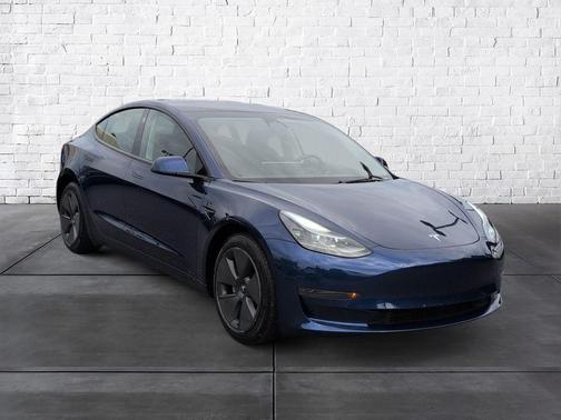 2023 Tesla Model 3 Standard Range
