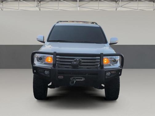 2015 Toyota Land Cruiser Base