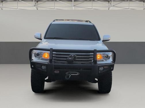 2015 Toyota Land Cruiser Base