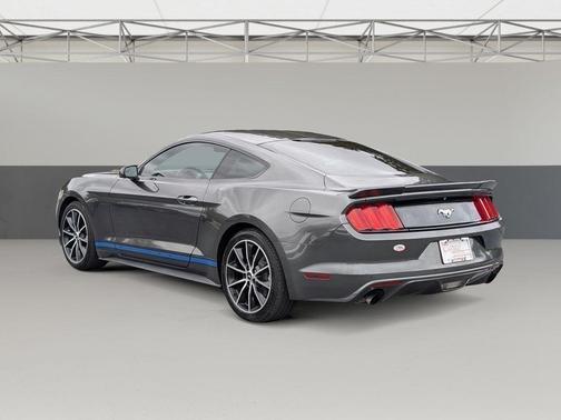 2017 Ford Mustang EcoBoost