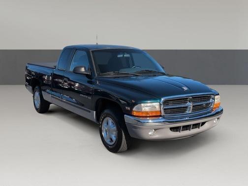 1998 Dodge Dakota Base