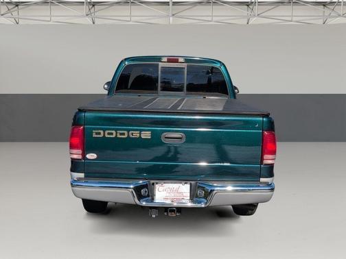 1998 Dodge Dakota Base