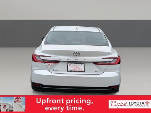 Wind Chill Pearl 2025 Toyota Camry XLE