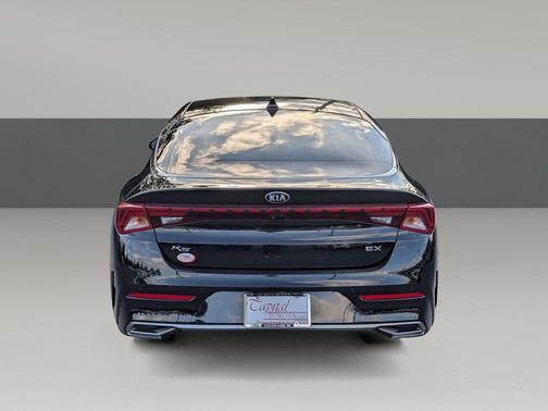 2021 Kia K5 EX