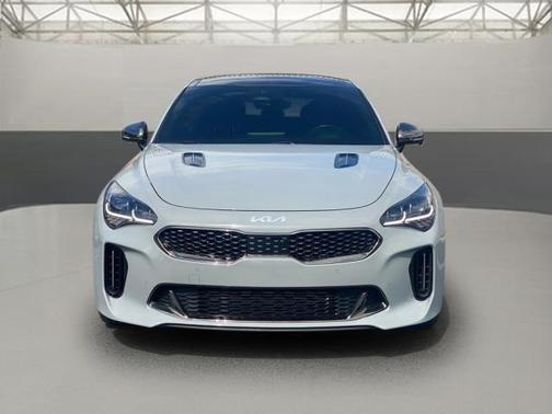 2023 Kia Stinger GT2
