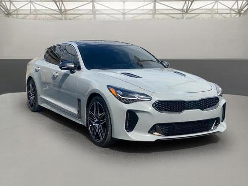2023 Kia Stinger GT2