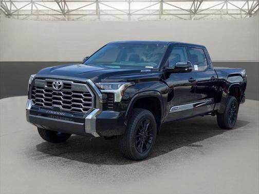 2025 Toyota Tundra Hybrid Platinum