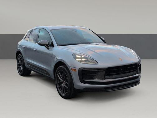 2024 Porsche Macan T