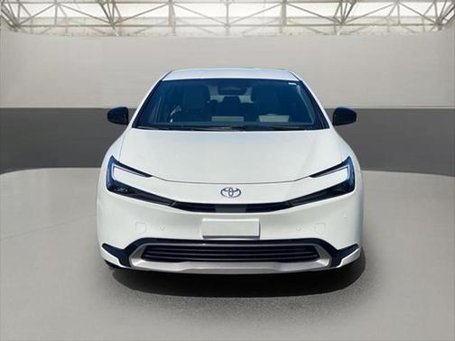 2023 Toyota Prius XLE