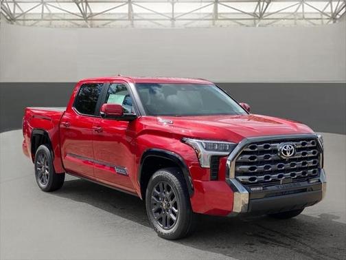 2025 Toyota Tundra Hybrid Platinum