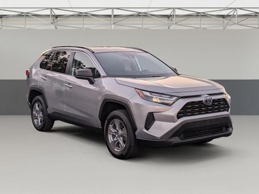 2023 Toyota RAV4 Hybrid LE