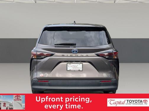 2024 Toyota Sienna XLE