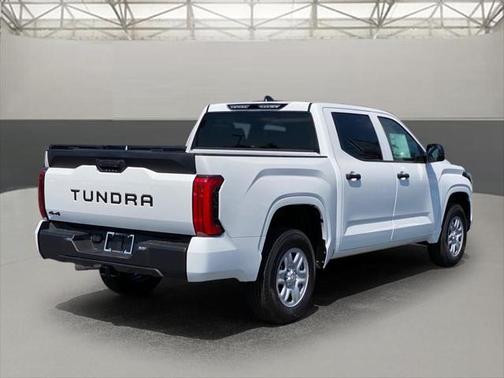2025 Toyota Tundra SR