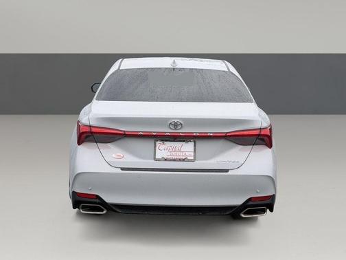 2022 Toyota Avalon Limited