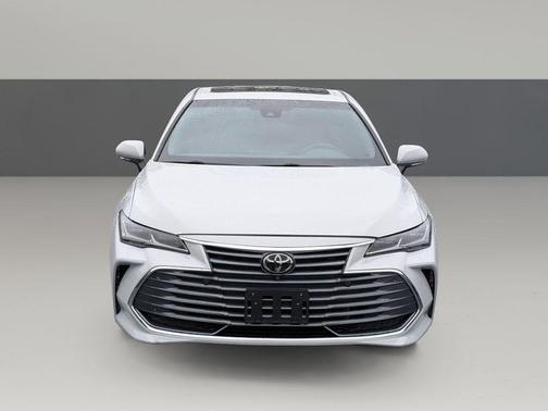 2022 Toyota Avalon Limited