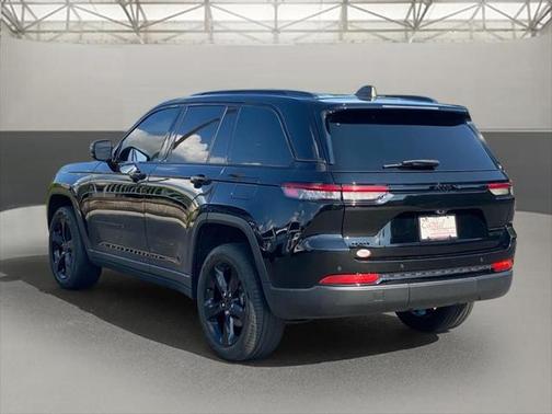 2023 Jeep Grand Cherokee Limited X