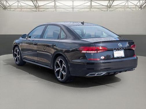 2020 Volkswagen Passat 2.0T R-Line