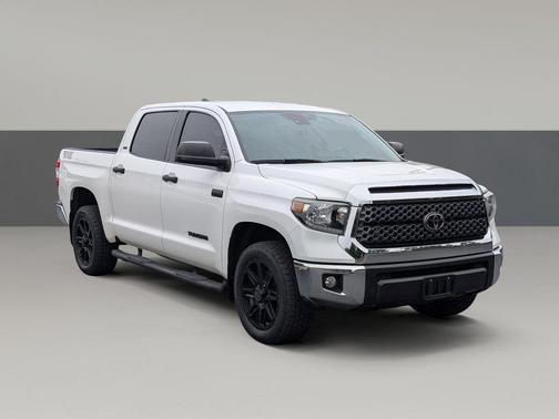 2020 Toyota Tundra SR5