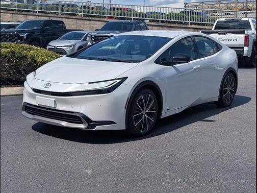 2023 Toyota Prius XLE