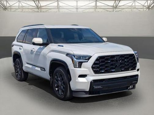 2024 Toyota Sequoia Platinum