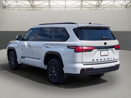 2024 Toyota Sequoia Platinum